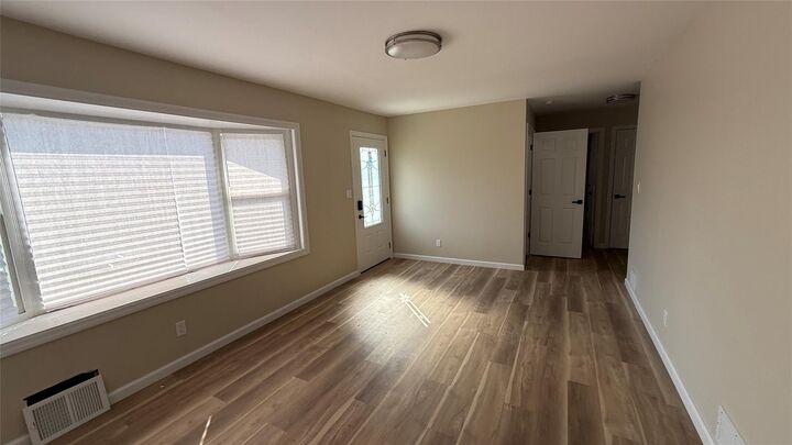 Photo de la propriété: 32 Penndale Drive NY 11701