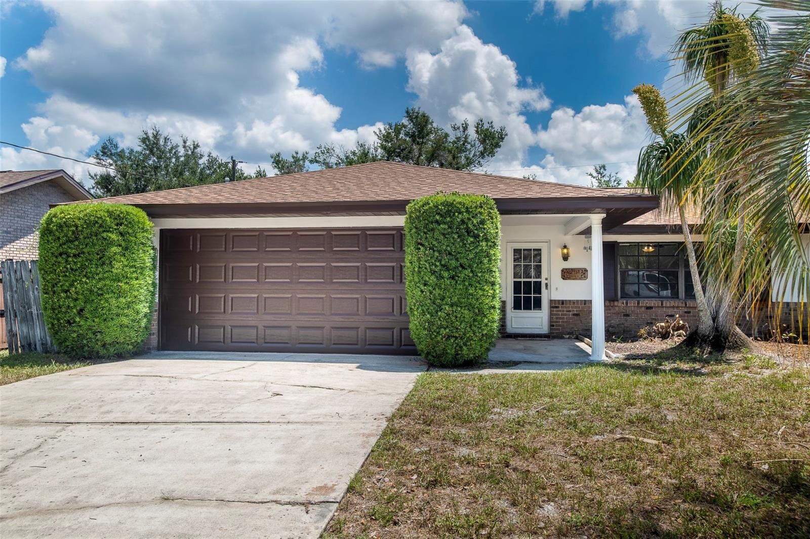 Property Photo: 1898 Marysville Drive FL 32725
