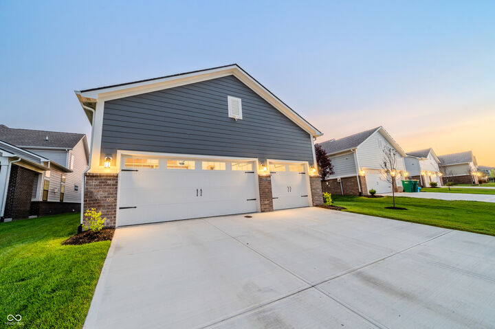 Property Photo:  1452 Lake Haven Lane  IN 46074 