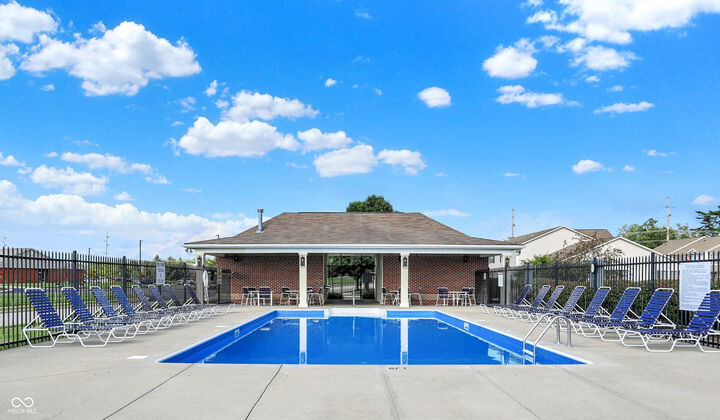 Property Photo: 9736 Rolling Plain Drive 5302 IN 46060