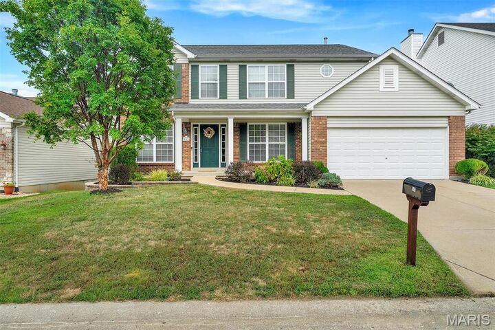 943 Shadow Pine Drive  Fenton MO 63026 photo