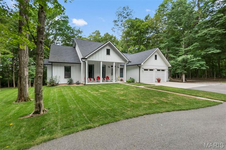 Property Photo:  3124 County Road 214  MO 63701 