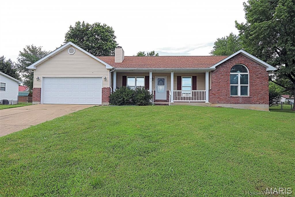 Property Photo:  643 Woodgate Street  MO 63640 