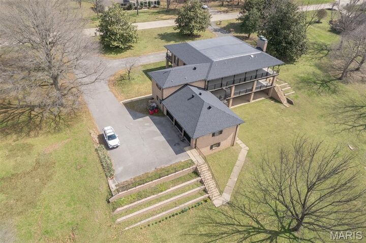 Property Photo:  305 Ridge Drive  MO 63801 