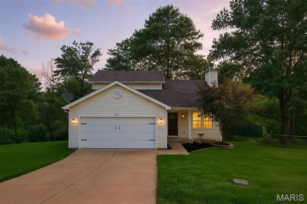 Property Photo: 794 Buckboard Lane MO 63026