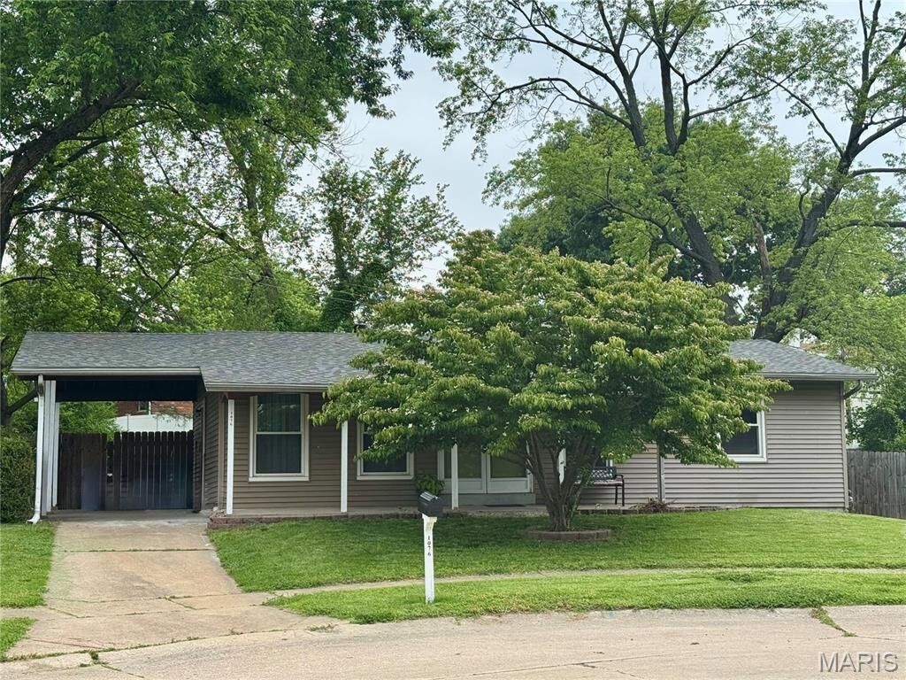 Property Photo: 1076 Armada Court MO 63031