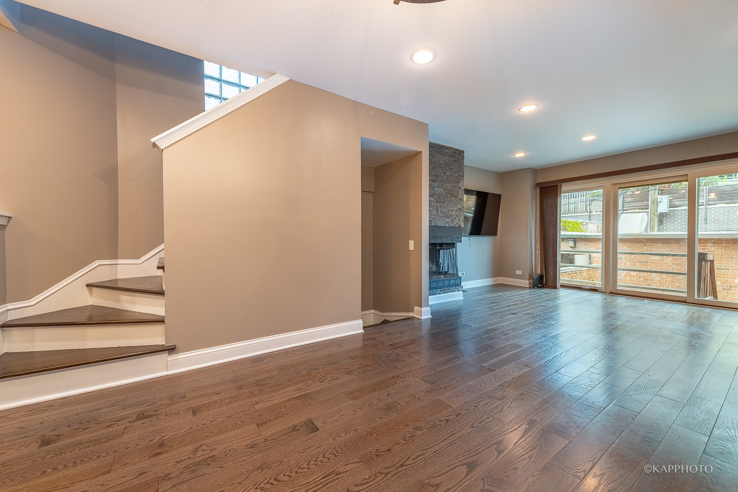 Property Photo: 1622 N Orchard Street G IL 60614