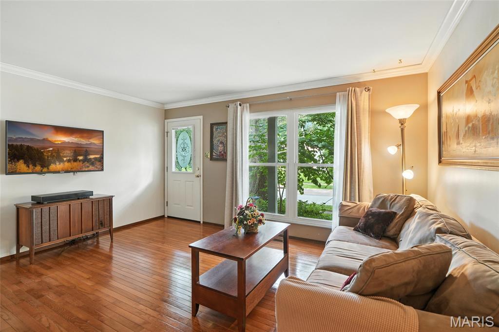 Property Photo: 1108 Grenadier Lane MO 63021