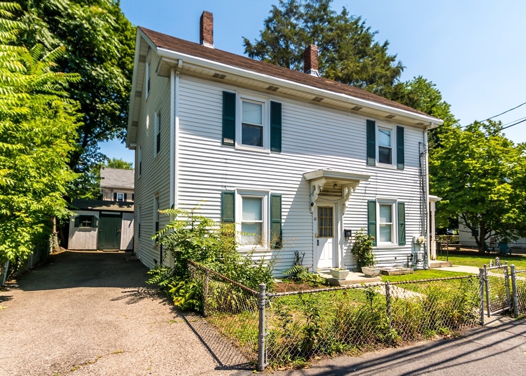 10-12 Foundry Avenue  Waltham MA 02453 photo
