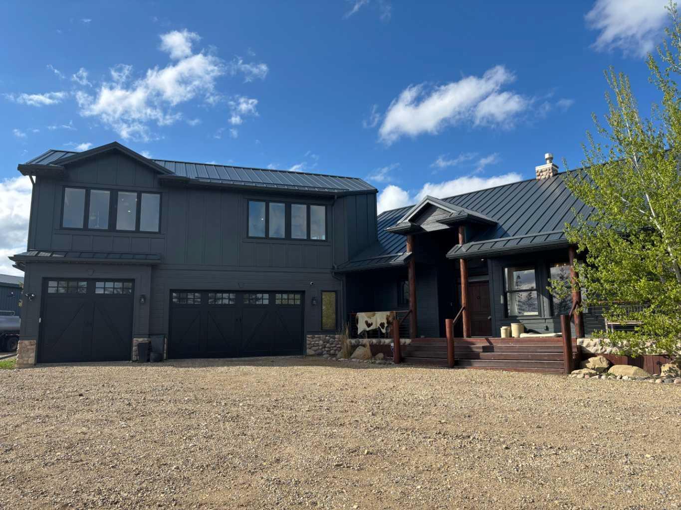 Property Photo:  52138 Township Road 263  AB T4C 1B1 