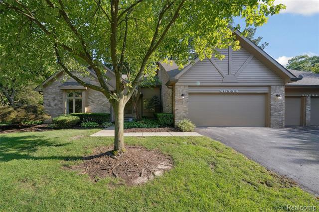 Property Photo: 29738 Nova Woods Drive MI 48331