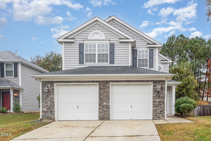 Property Photo: 100 Chalcedony Street NC 27603