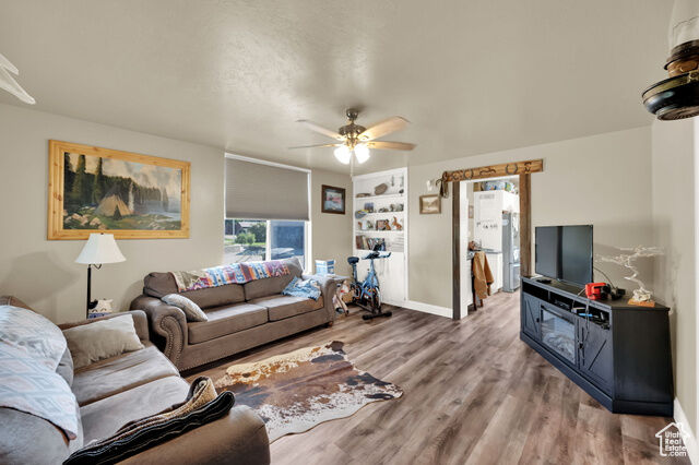 Property Photo: 1632 S Main St UT 84663
