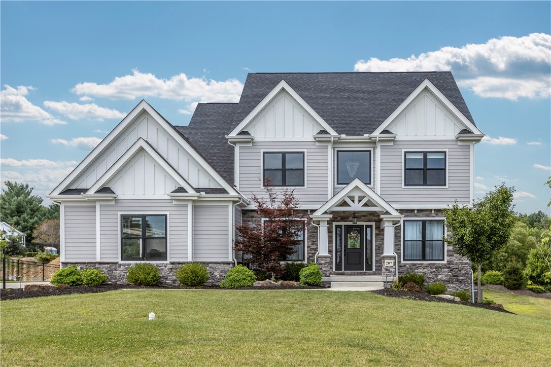 Property Photo: 207 Monterey Court PA 16046