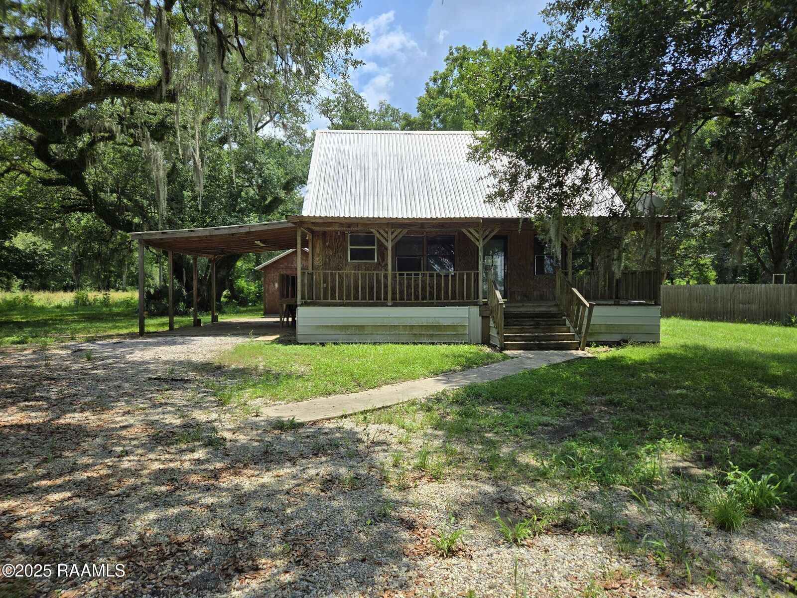 Property Photo: 1431 Mills Highway LA 70517