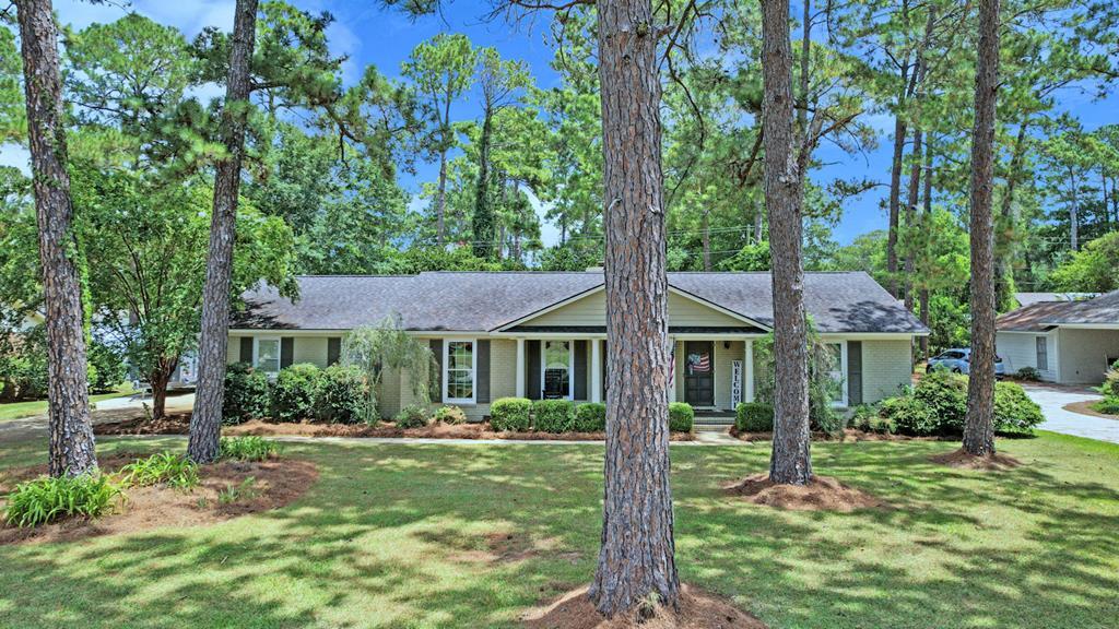 Property Photo: 2323 Hawthorne Drive GA 31707