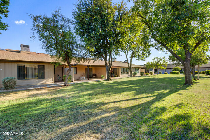 Property Photo: 520 S Greenfield Road 26 AZ 85206