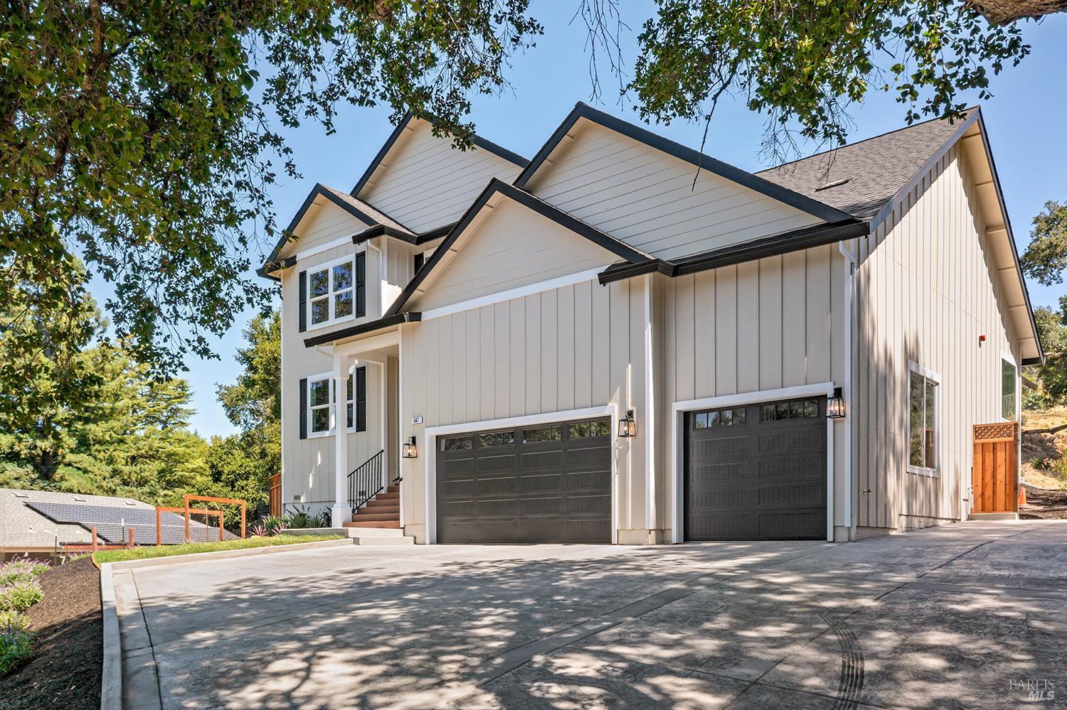 Property Photo:  647 Greenview Drive  CA 95403 