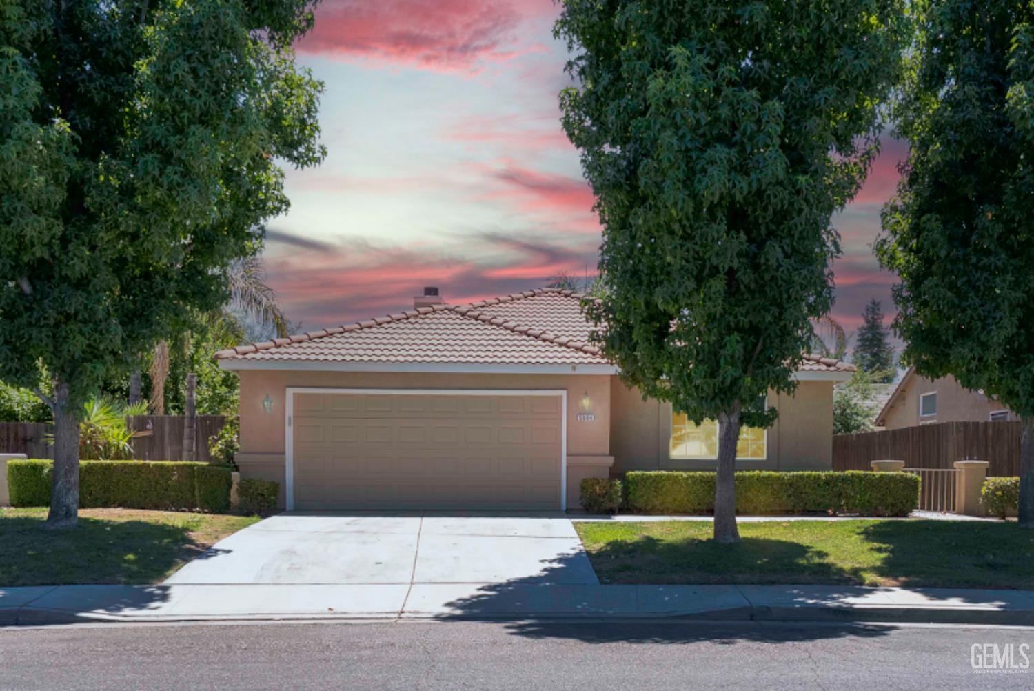 5004 Mill Wheel Drive  Bakersfield CA 93313 photo