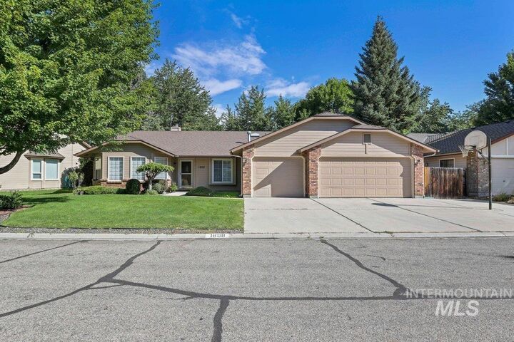 1808 E Seaside Ct  Boise ID 83706 photo