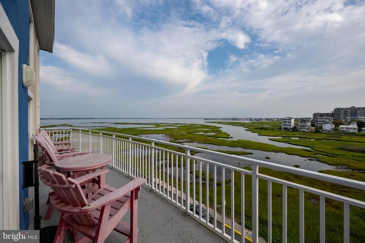 Property Photo: 111 76th Street 401 MD 21842