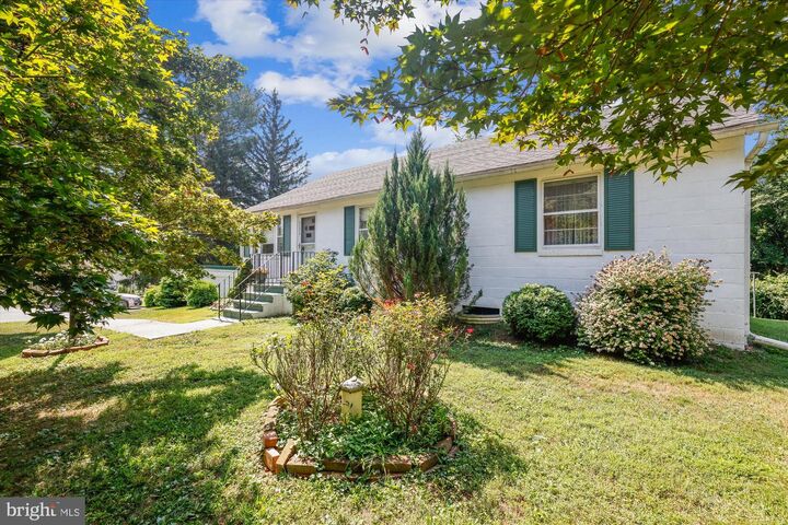 Property Photo: 5107 Old National Pike C MD 21702