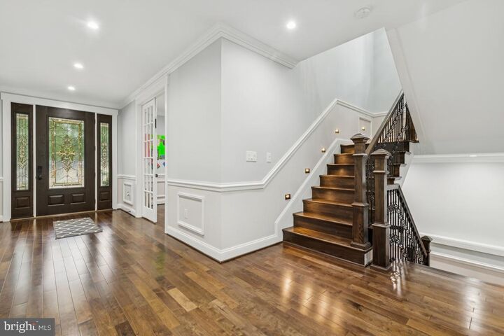 Property Photo: 6309 Seventh Street VA 22312