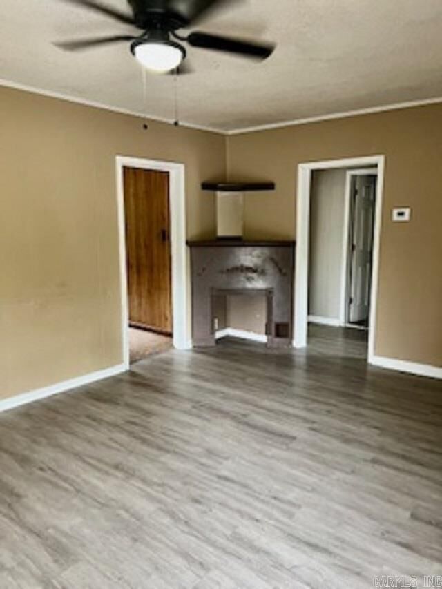 Property Photo:  211 Cedar  AR 71701 
