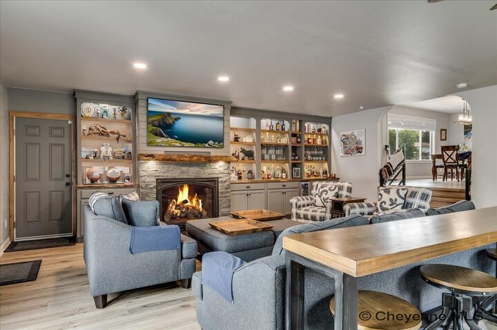 1702 Newton Dr  Cheyenne WY 82001 photo