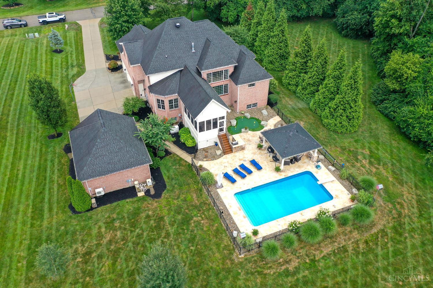 Property Photo: 8533 Silver Oak Court OH 45066