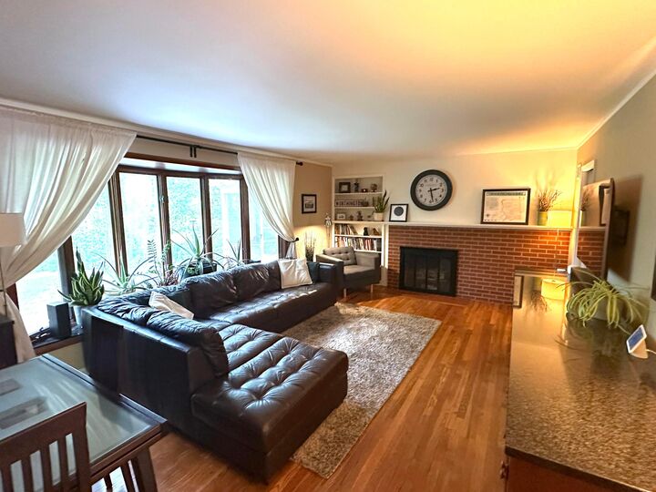 Property Photo:  305 W New England Avenue  OH 43085 