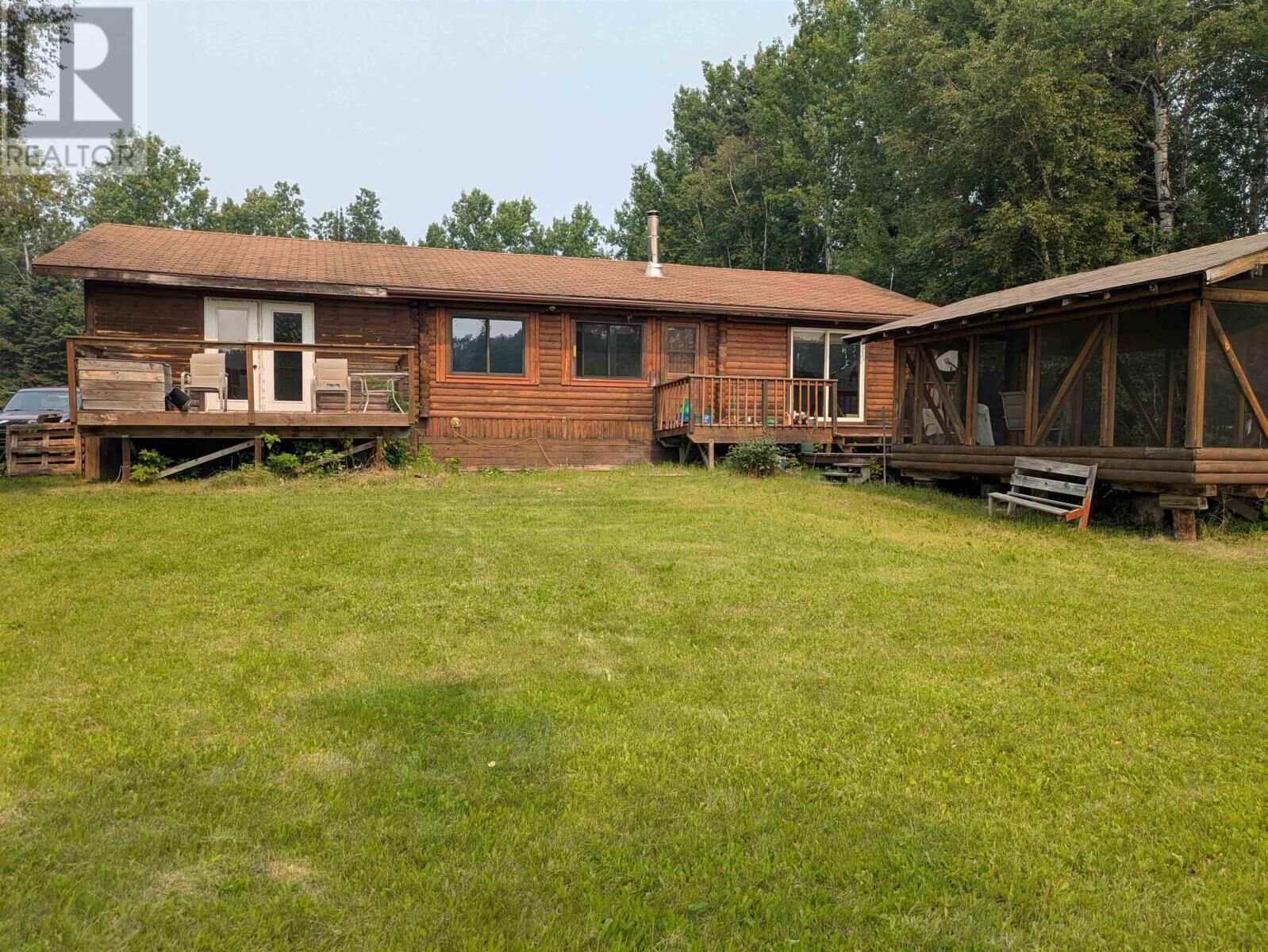 Property Photo: 6 The River Rd ON P0V 2M0