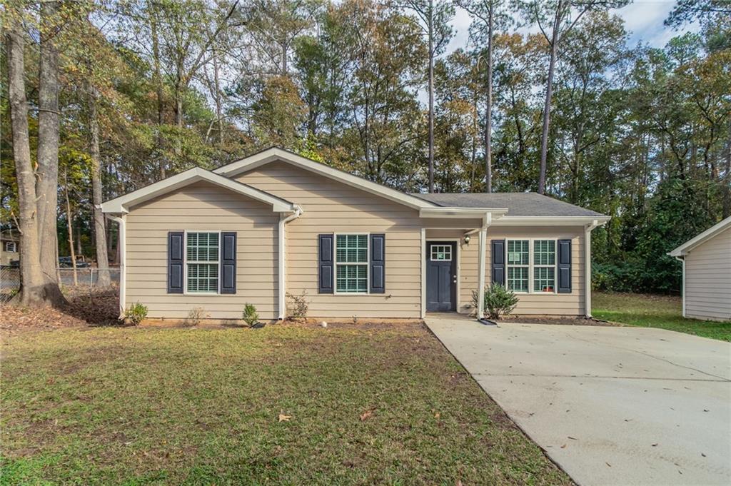 Property Photo: 7133 Pineview Drive SW GA 30014