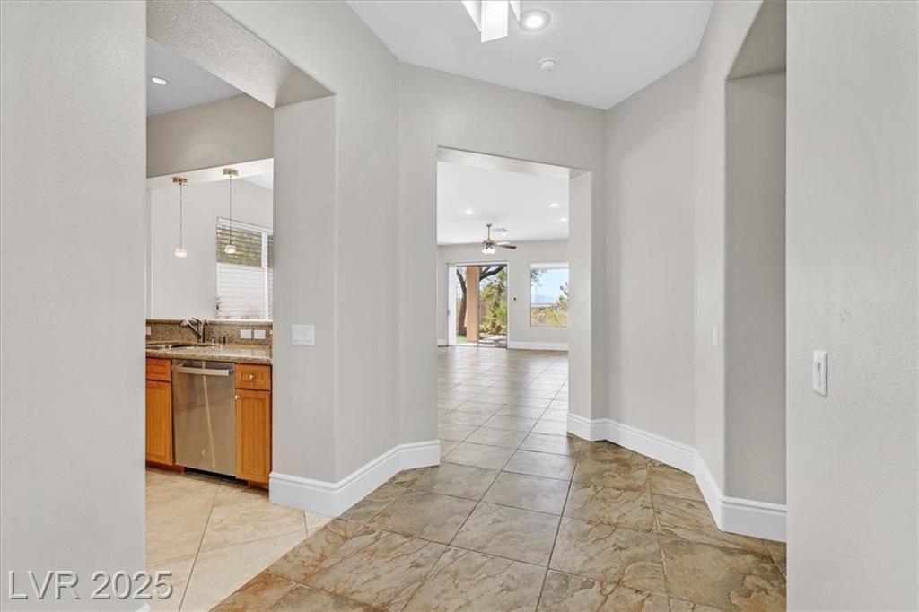 Property Photo: 34 Hunt Valley Trail NV 89052