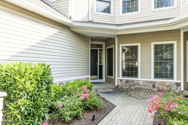 Property Photo:  19 Pebble Beach Dr  NJ 07039 