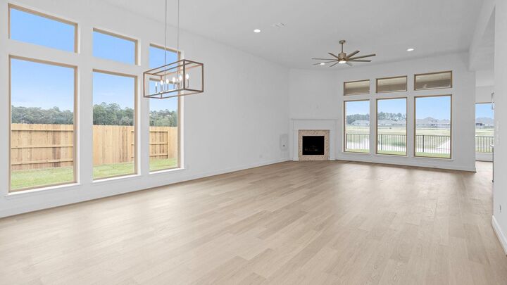 Property Photo: 1430 Swayze Street TX 77354