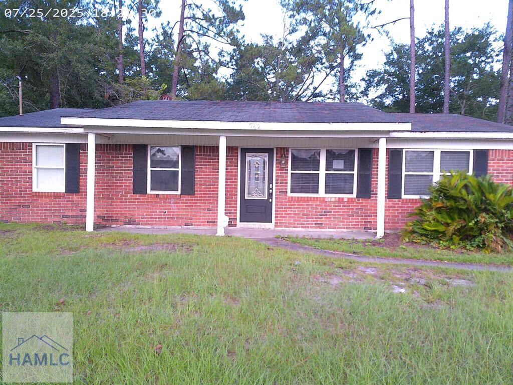 Property Photo: 989 Sunset Boulevard GA 31545