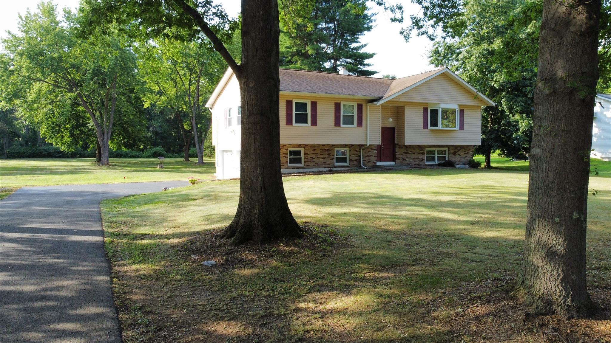 11 Jennifer Drive  Wappingers Falls NY 12590 photo