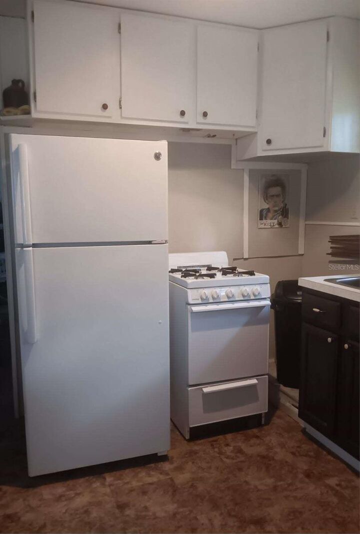 Property Photo:  2693 Cr 426F  FL 33538 