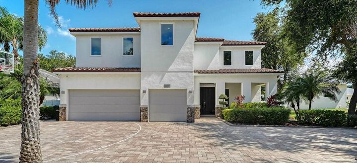 Property Photo:  1583 Hansen Street  FL 34231 