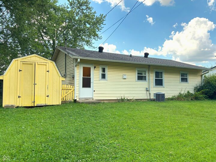 Property Photo: 517 Sawmill Road IN 46184