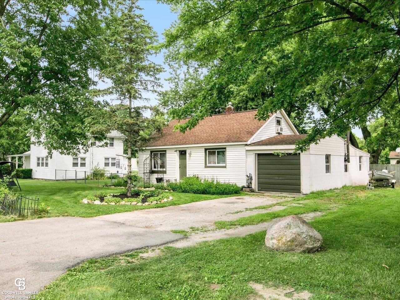 Property Photo: 55 E Harrington Rd Road MI 48422