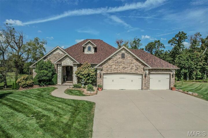 959 Cobblestone Ct  Lebanon MO 65536 photo