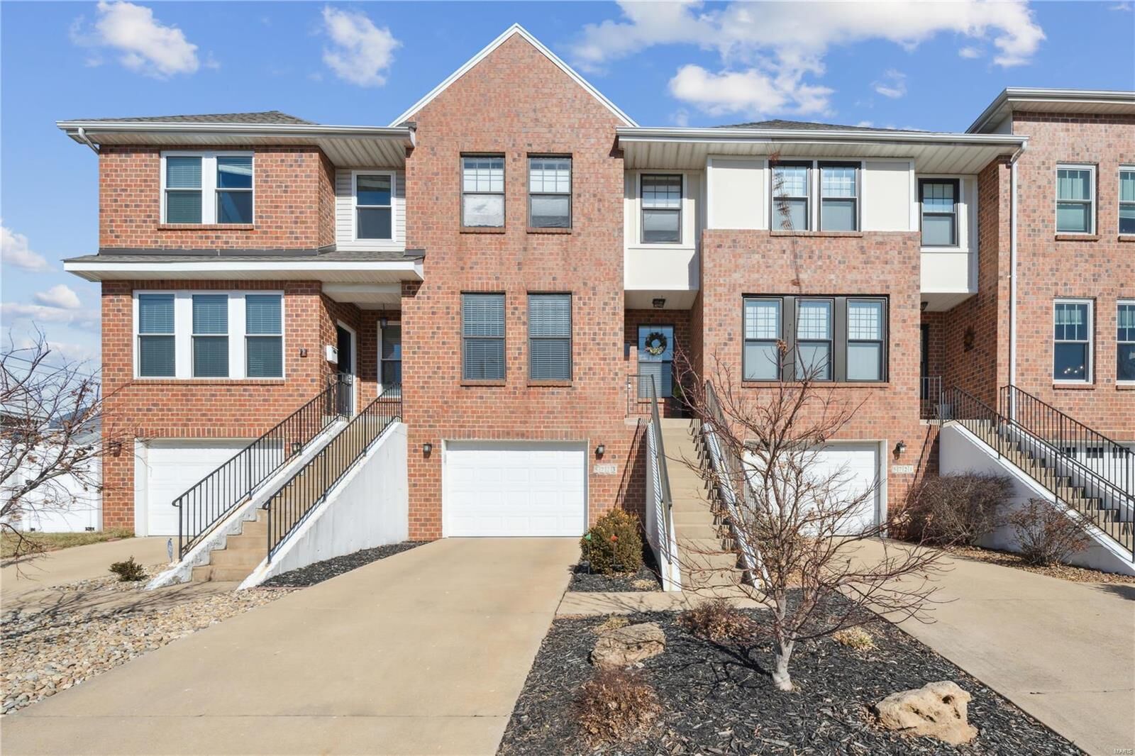 Property Photo: 5723 Arsenal Street MO 63139