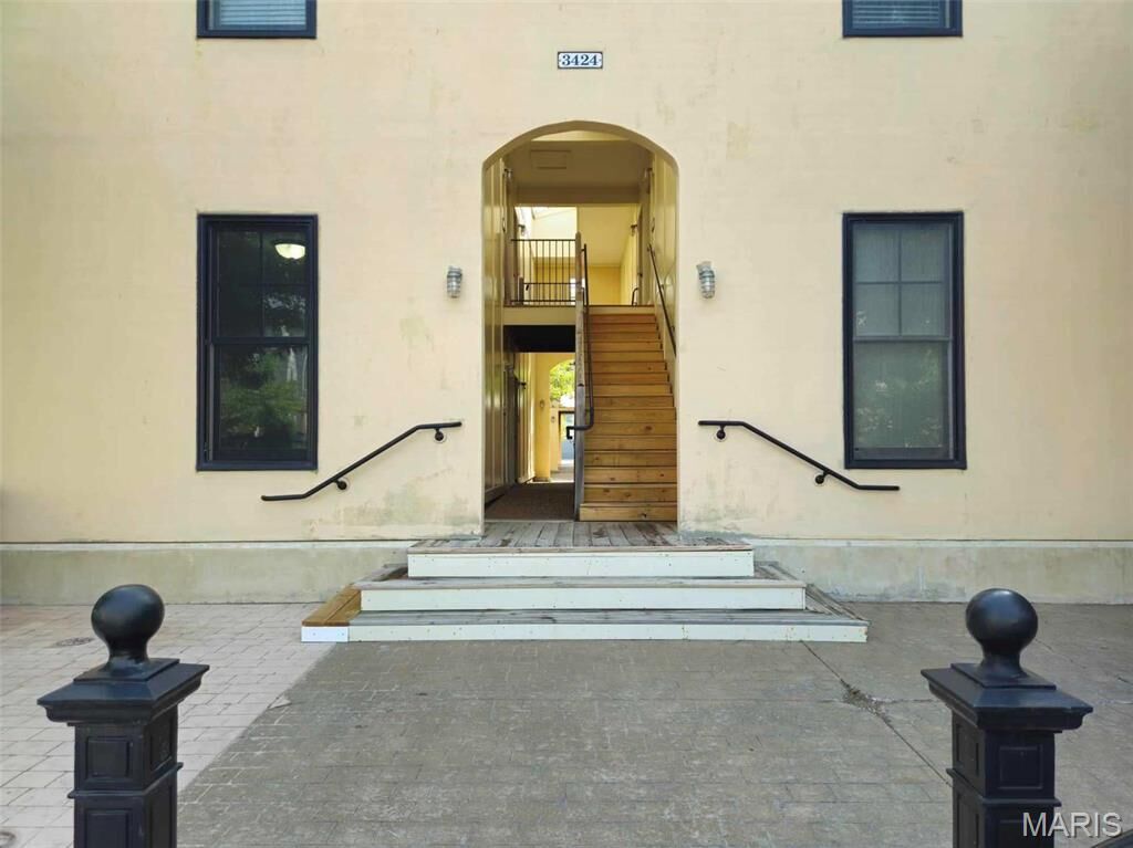 Property Photo:  3424 Hiram Street  MO 63301 