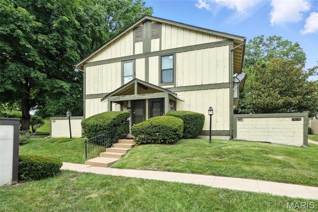 Property Photo:  11177 Whispering Oaks Drive  MO 63136 