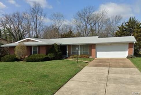 Property Photo: 325 Sudbury Lane MO 63011