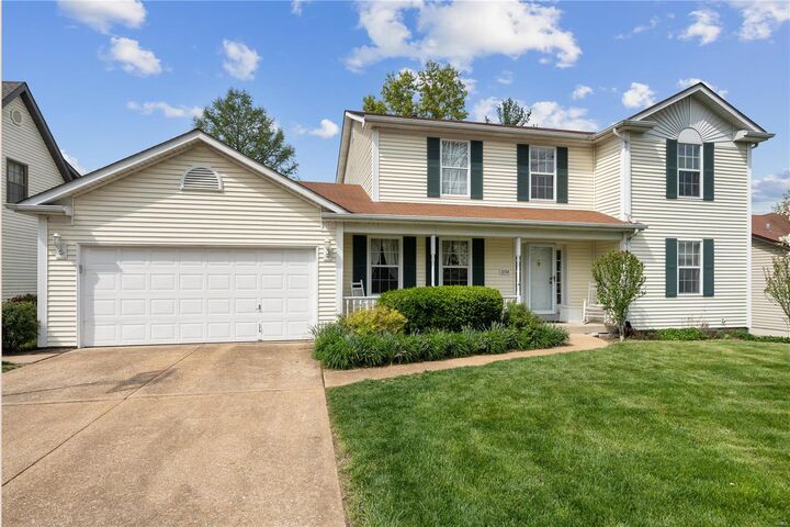 2713 Bloomfield Drive  St Louis MO 63129 photo
