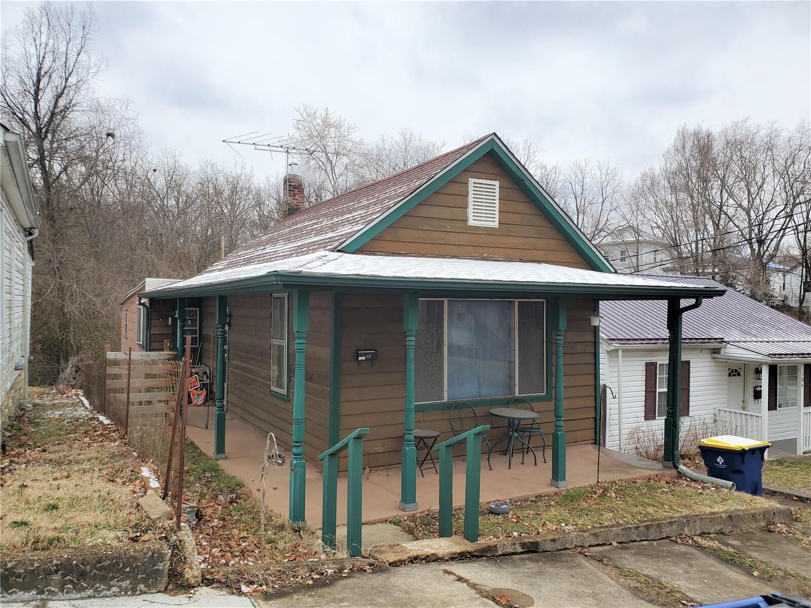 Property Photo: 108 S 5th MO 63020