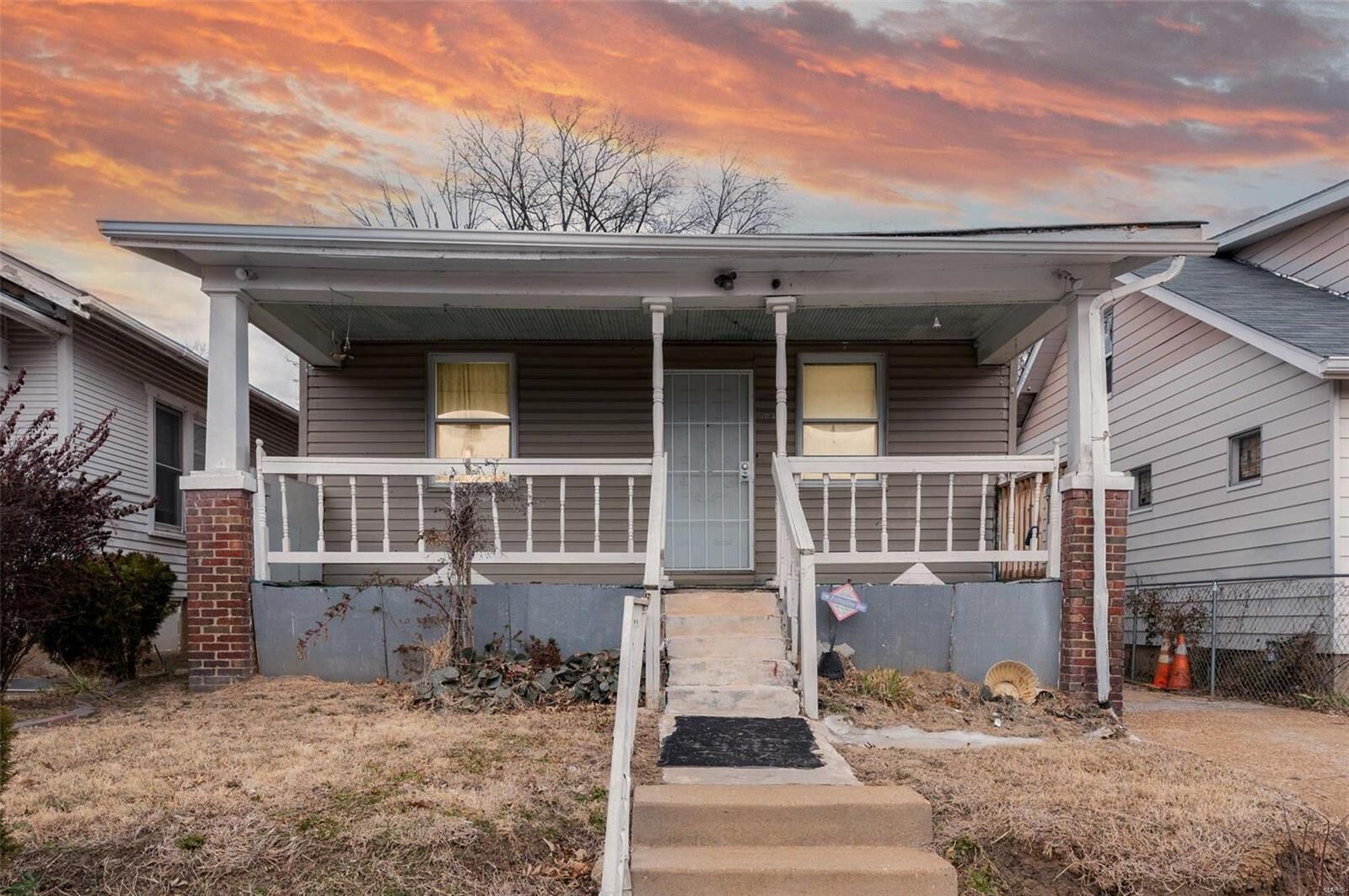 Property Photo: 1029 Wall MO 63147